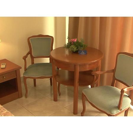 Palm Beach レフキンミ エクステリア 写真
